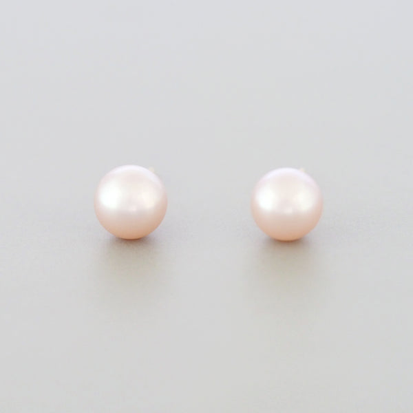 Round Pearl Earrings (Pink)