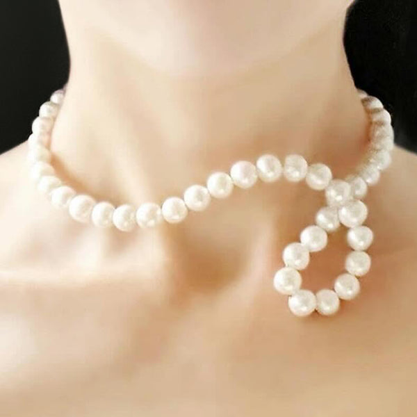 Twist Pearl Necklace