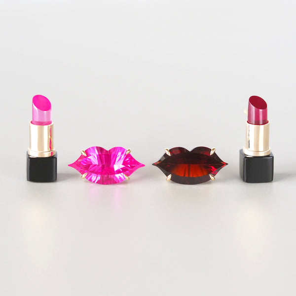 K10YG / Large Lip Earring