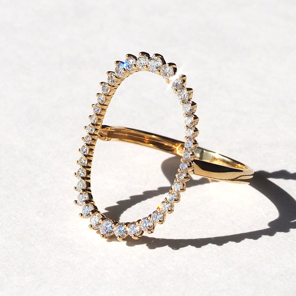 K18YG / Oval Halo Ring