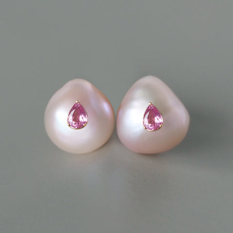 Gem Pearl Stud Earrings (Pink Sapphire)