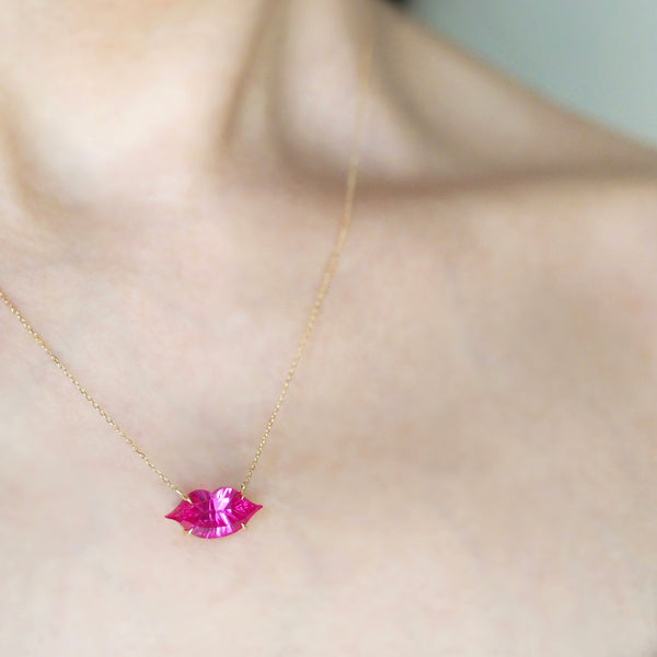 K10YG / Large Lip Necklace
