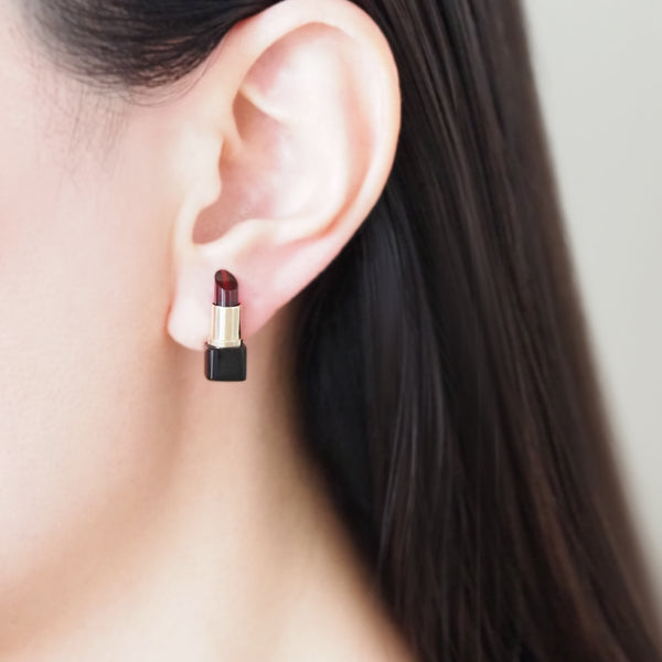 Lipstick Single Earring (Garnet)