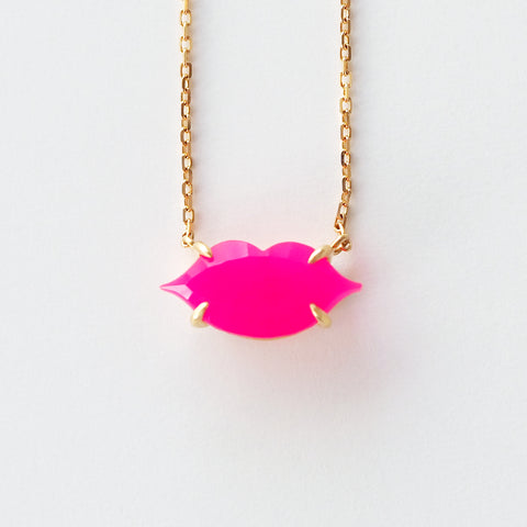 Lip Necklace (Pink Chalcedony)