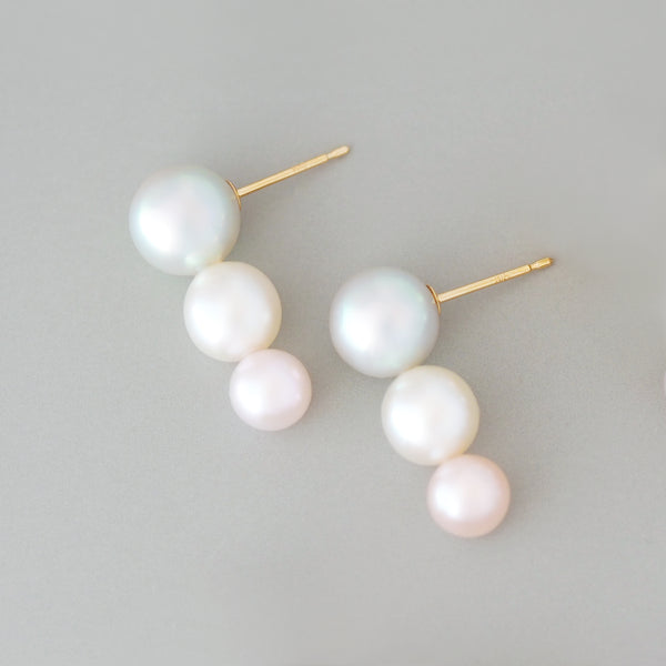 Gradation Trio Pearl Earrings