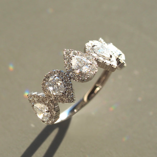 K18WG / Pave Pear Shape Half Eternity Ring
