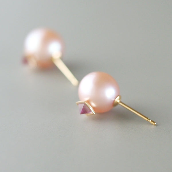 Gem Pearl Earrings