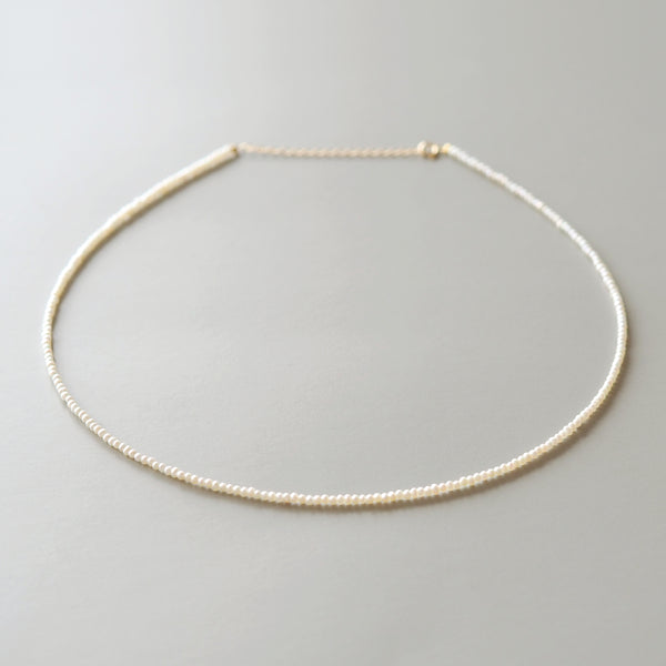 Baby Pearl Choker (White)