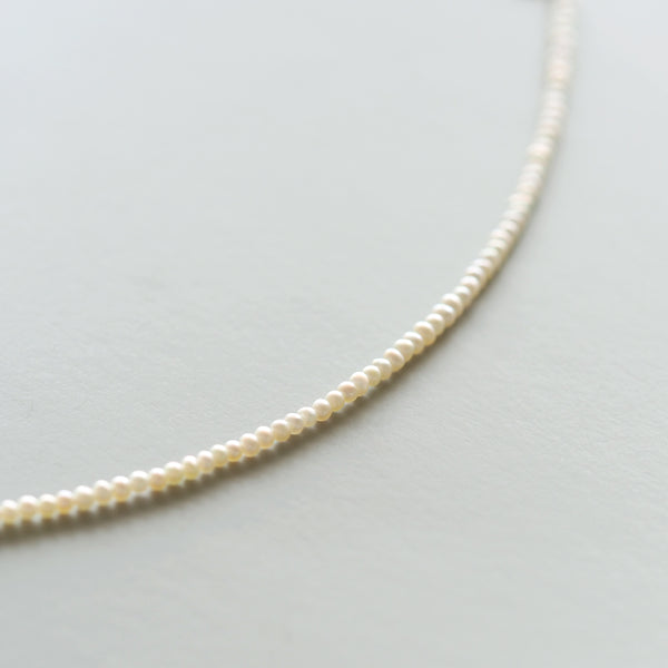 Baby Pearl Choker (White)
