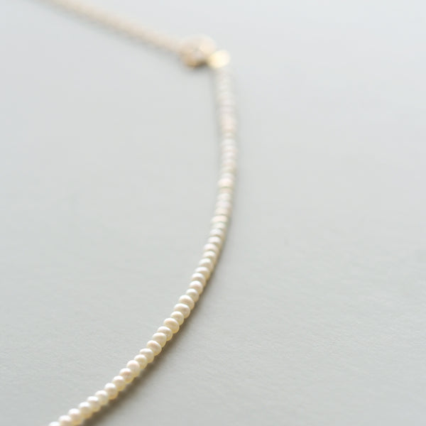 Baby Pearl Choker (White)