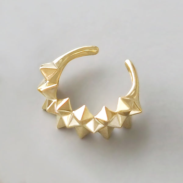 Spike Ear Cuff