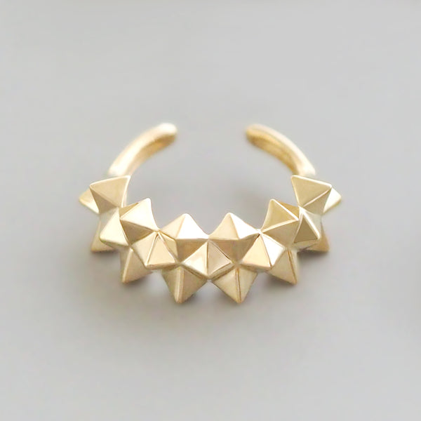 Spike Ear Cuff